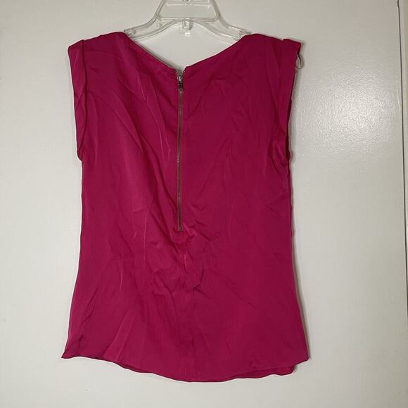 Alice + Olivia hot pink sleeveless satin silk shell top size US small - Picture 5 of 5